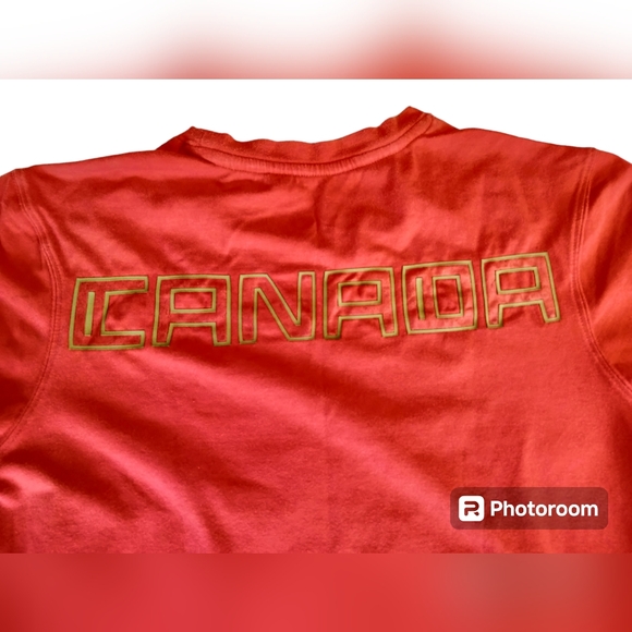 Canadian Olympic Hudson's Bay Co Short Sleeve Shirt Sz. M - Picture 6 of 6